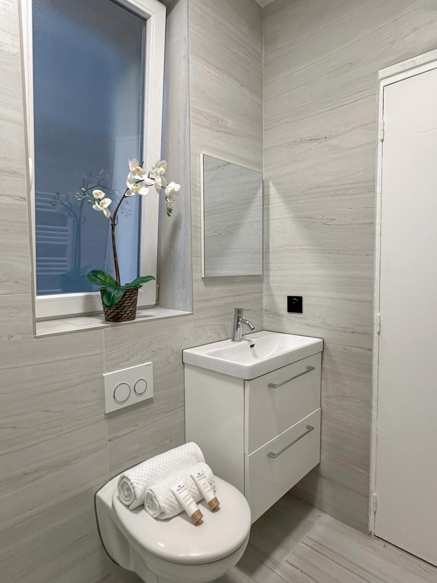 Champs Elysees Area Париж Экстерьер фото